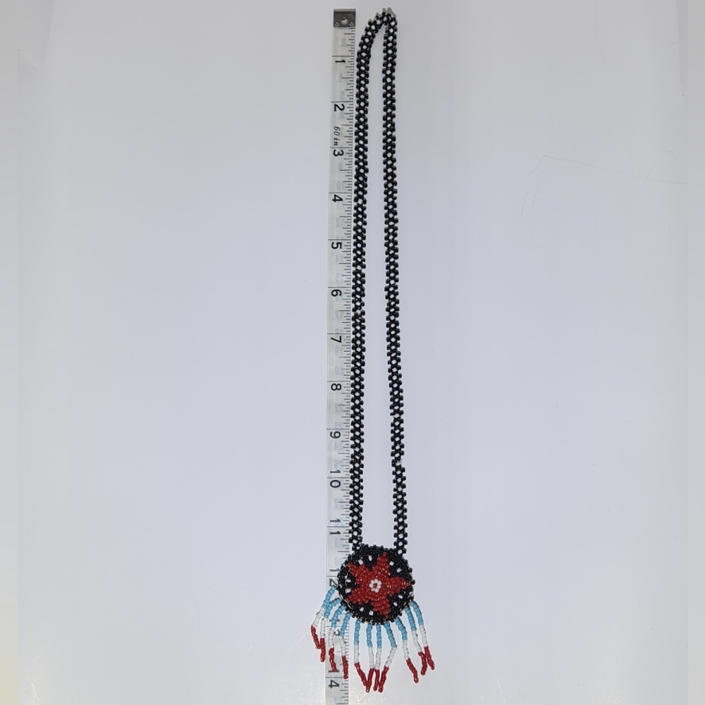 Elegant Red, White, Blue and Black Beaded Vintage Native American Beaded Necklac - Picture 5 of 6